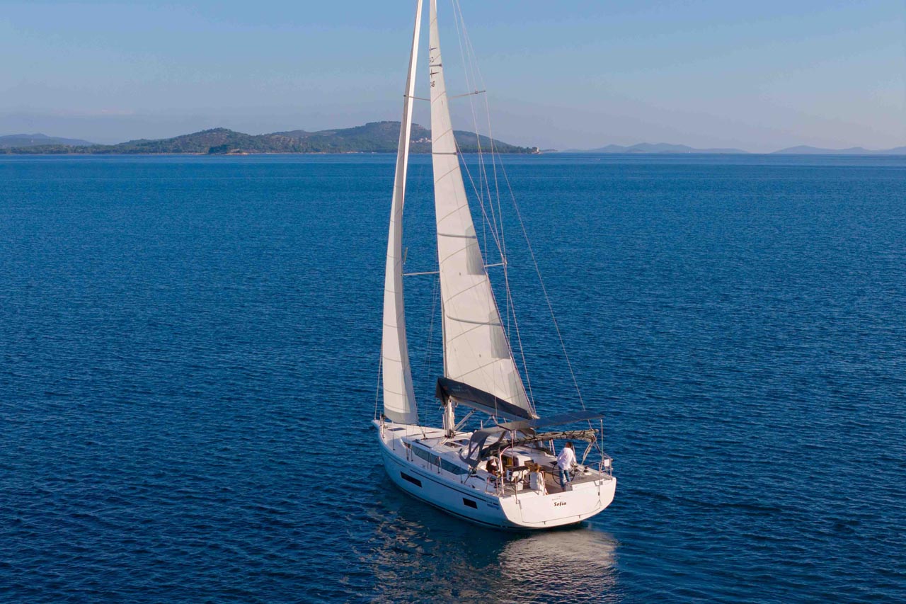 Bavaria C46 - 4 cab. — photo 8
