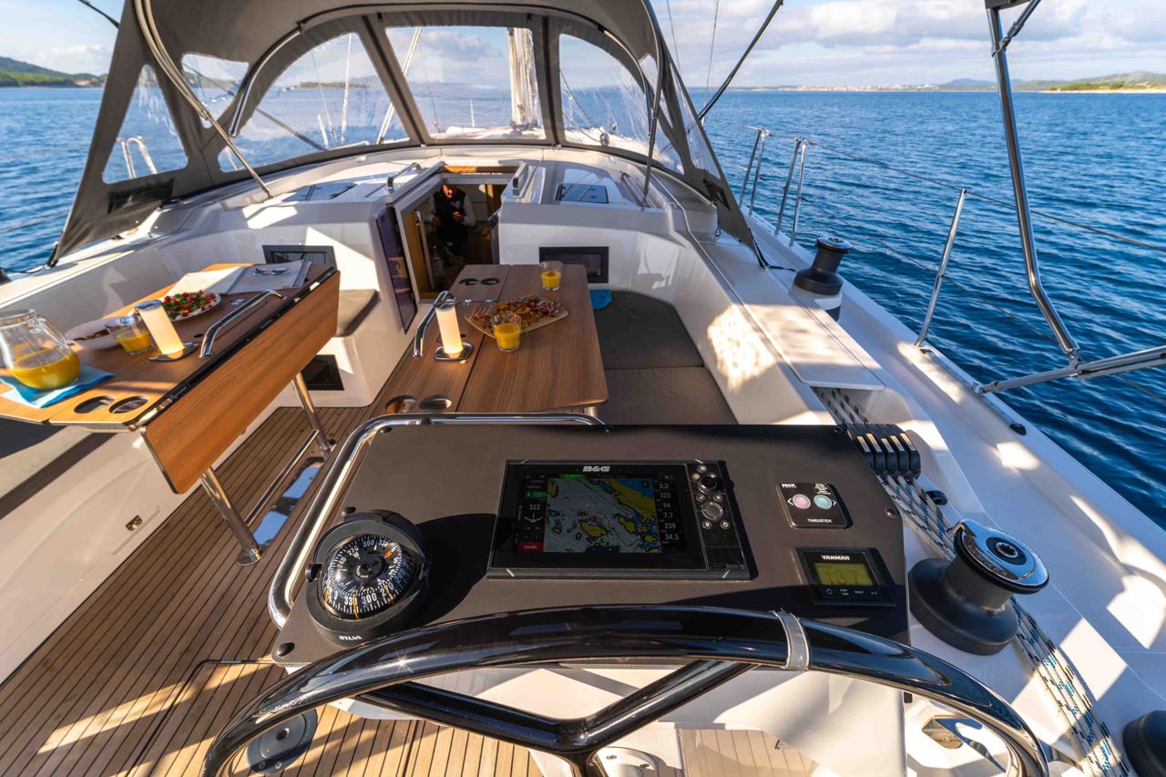 Bavaria C46 - 4 cab. — photo 11