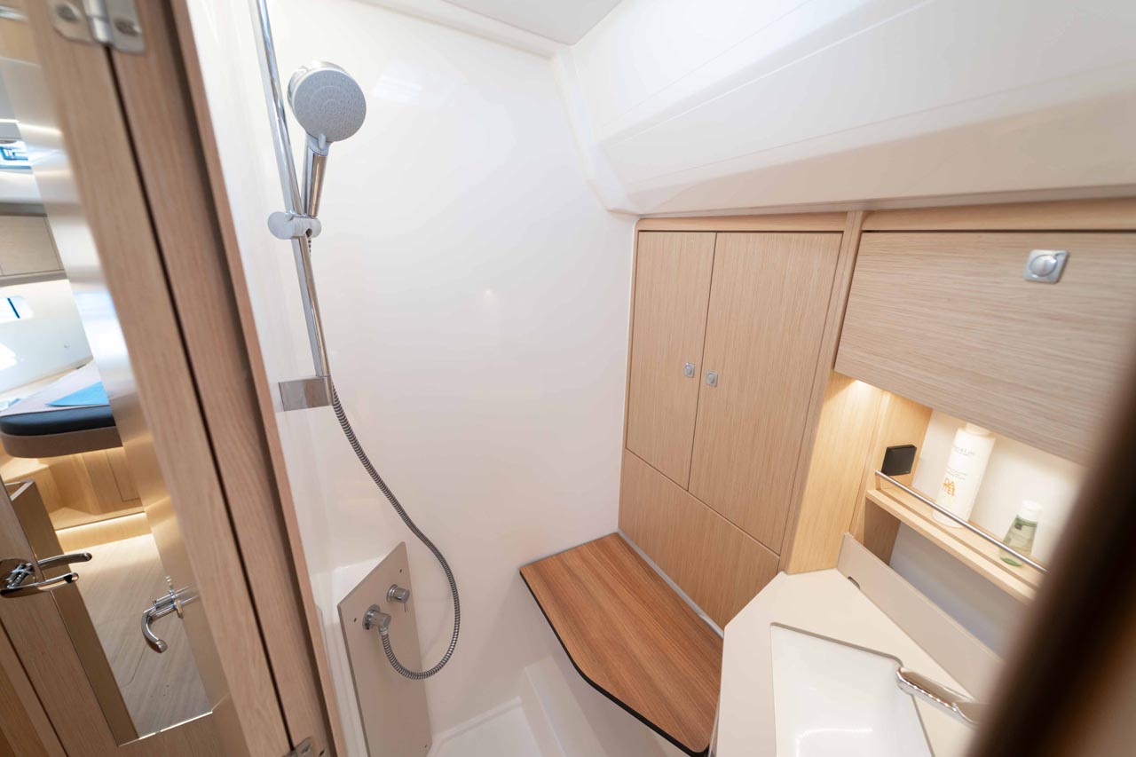 Bavaria C46 - 4 cab. — photo 22