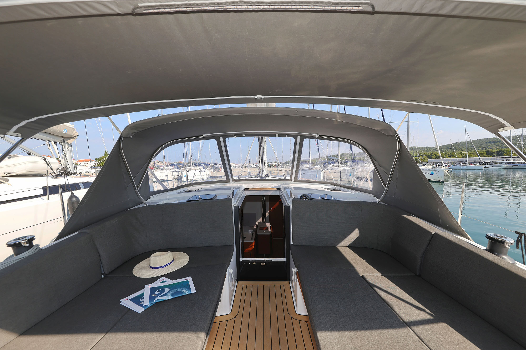 Hanse 410 — photo 8