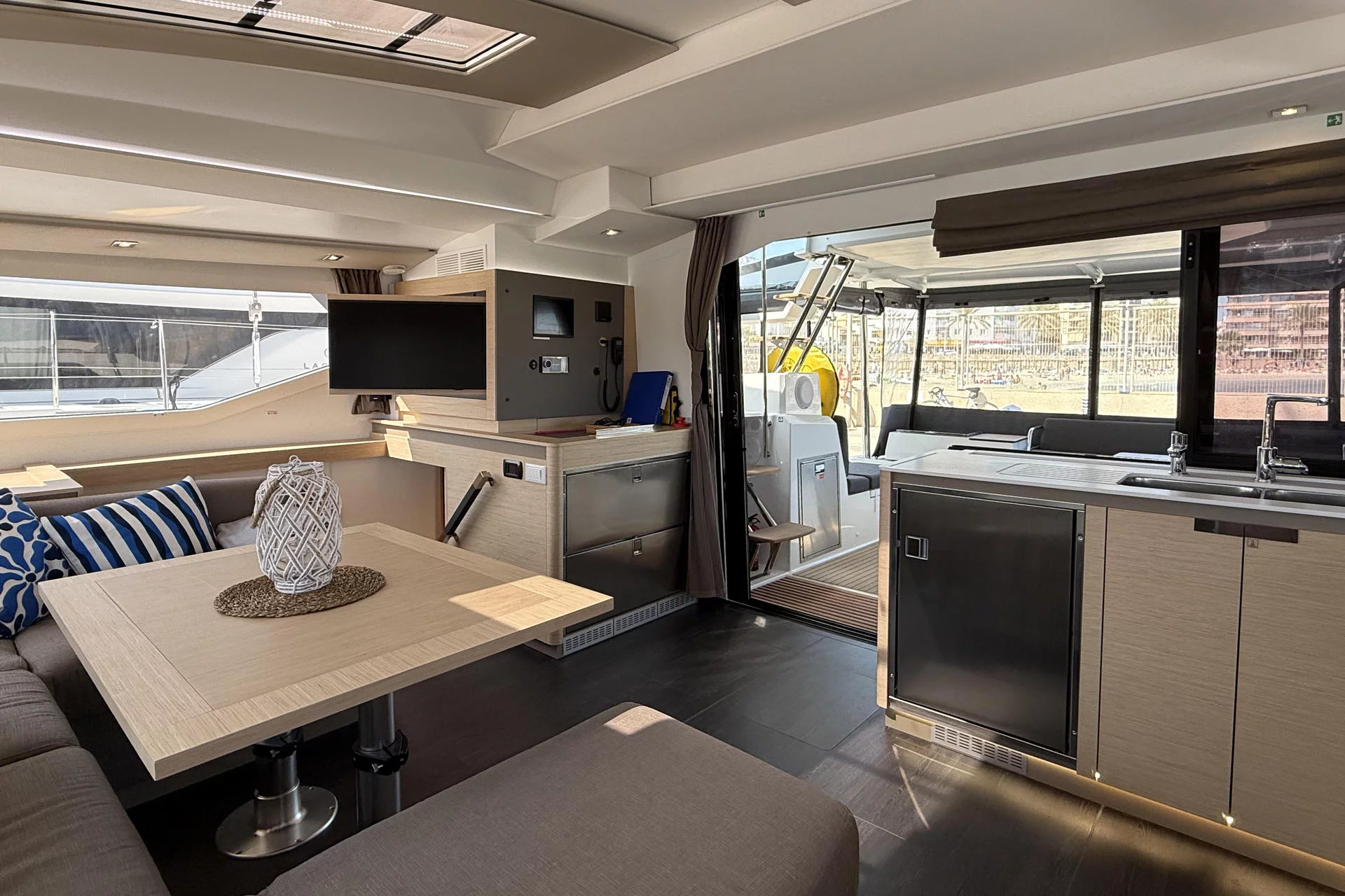 Fountaine Pajot Elba 45 - 3 cab. (Yara)  - 23