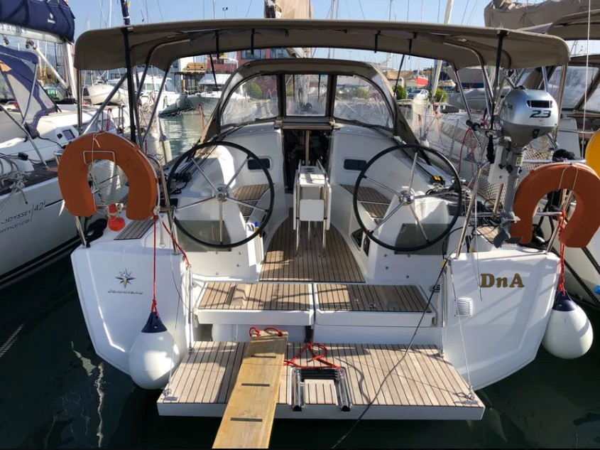 Sun Odyssey 349 - 3 cab. — photo 6
