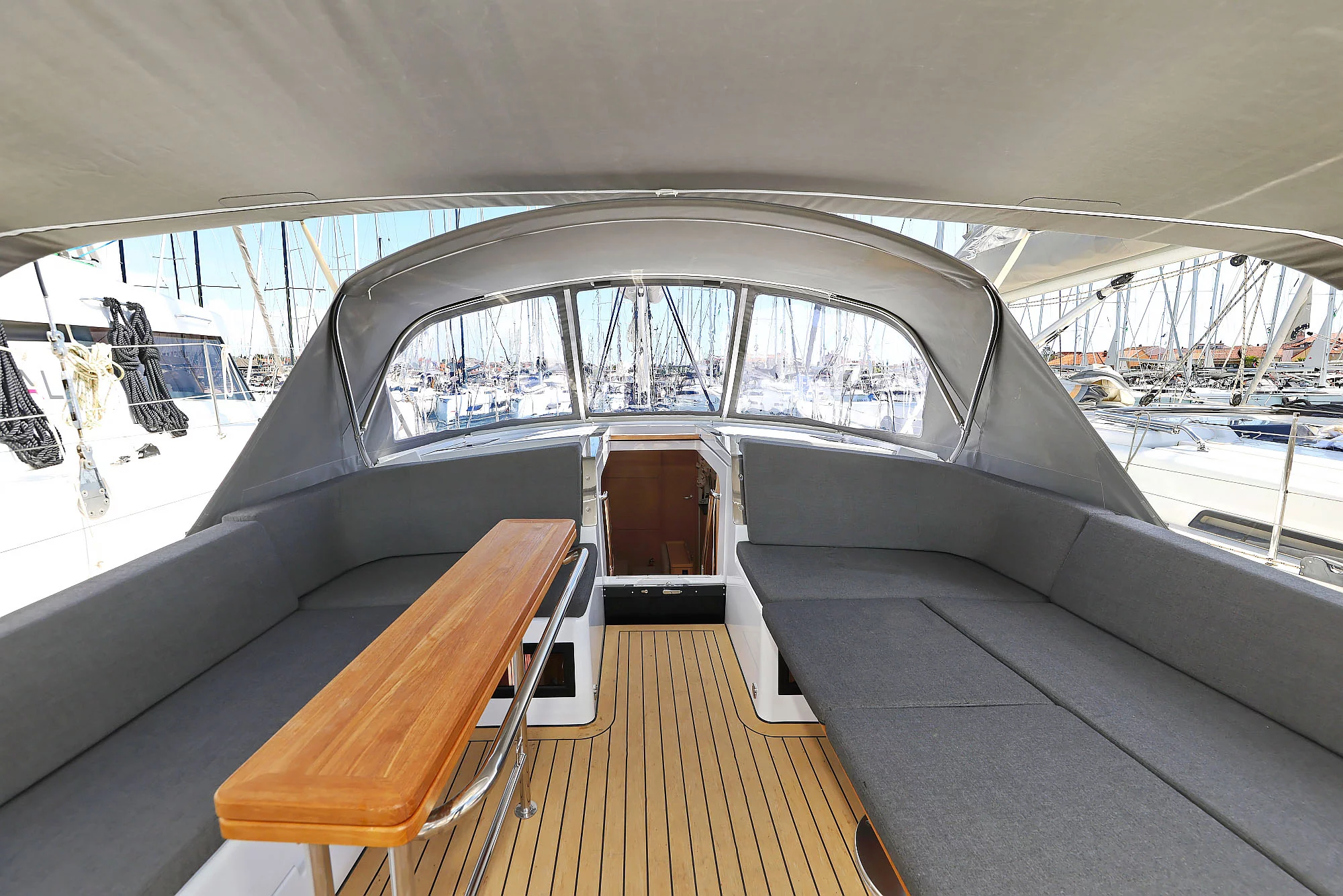 Hanse 460 - 4 cab. (Kontrari - OW)  - 2