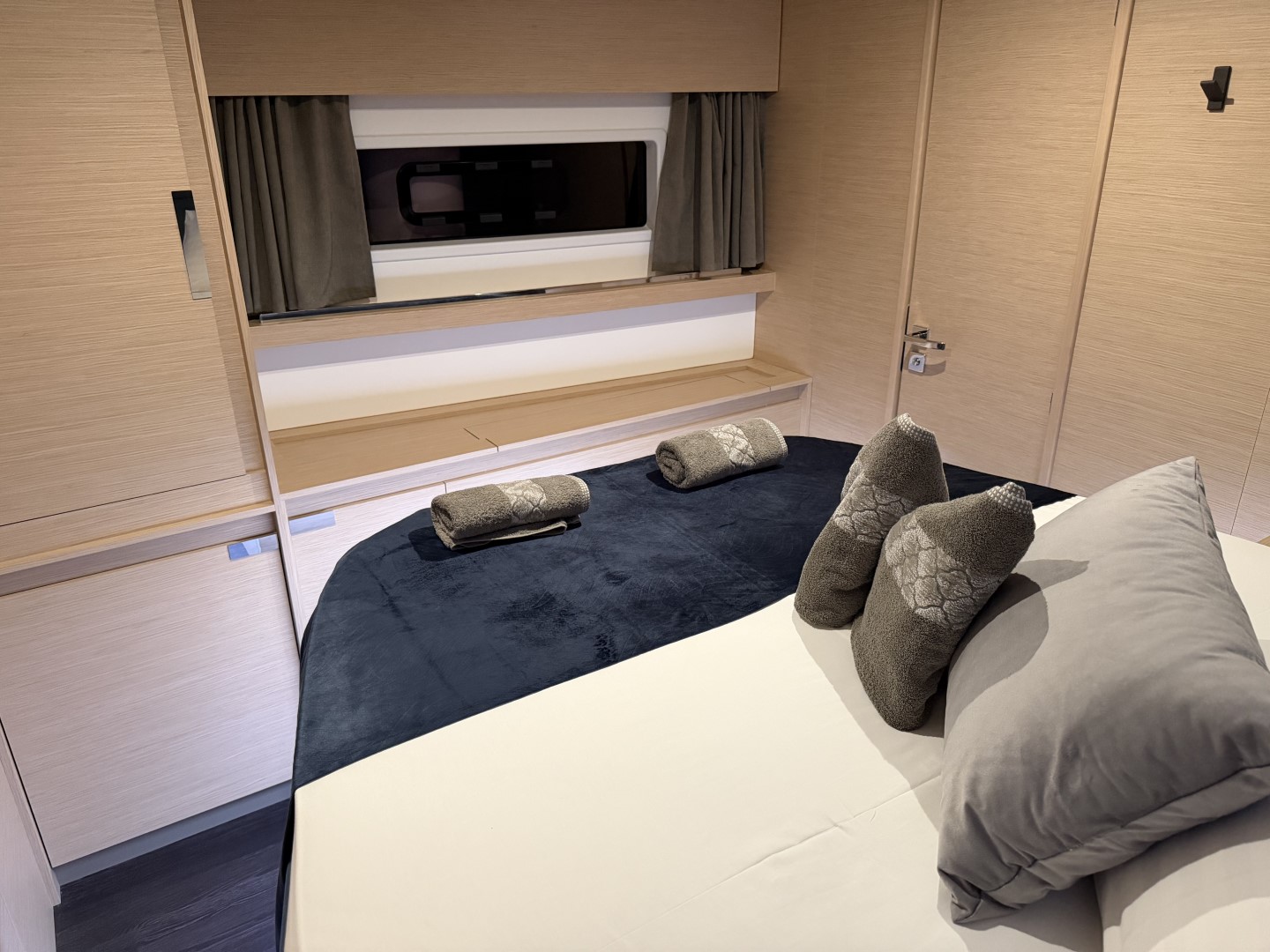 Fountaine Pajot Aura 51 - 5 + 1 cab. — photo 25