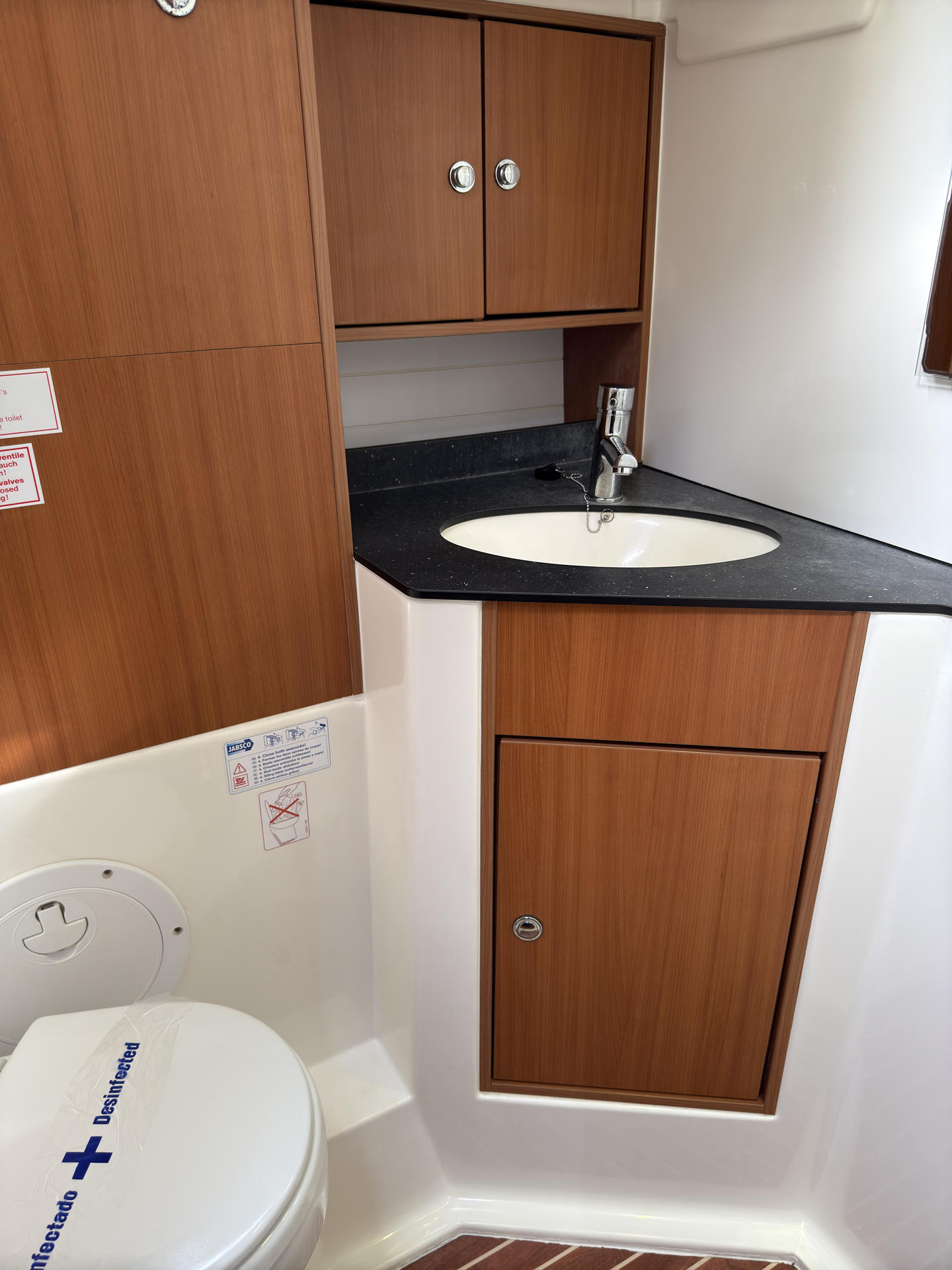 Bavaria Cruiser 45 - 4 cab. — photo 32
