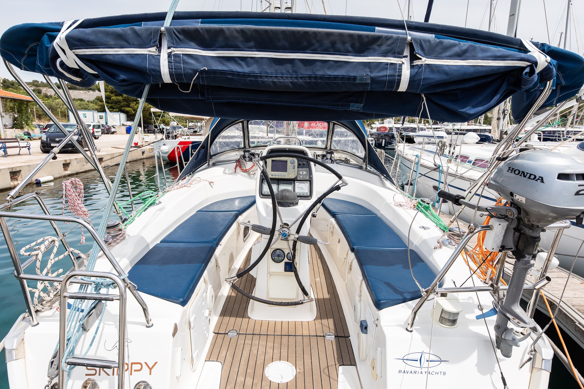 Bavaria 34 Cruiser - 2 cab. — photo 2