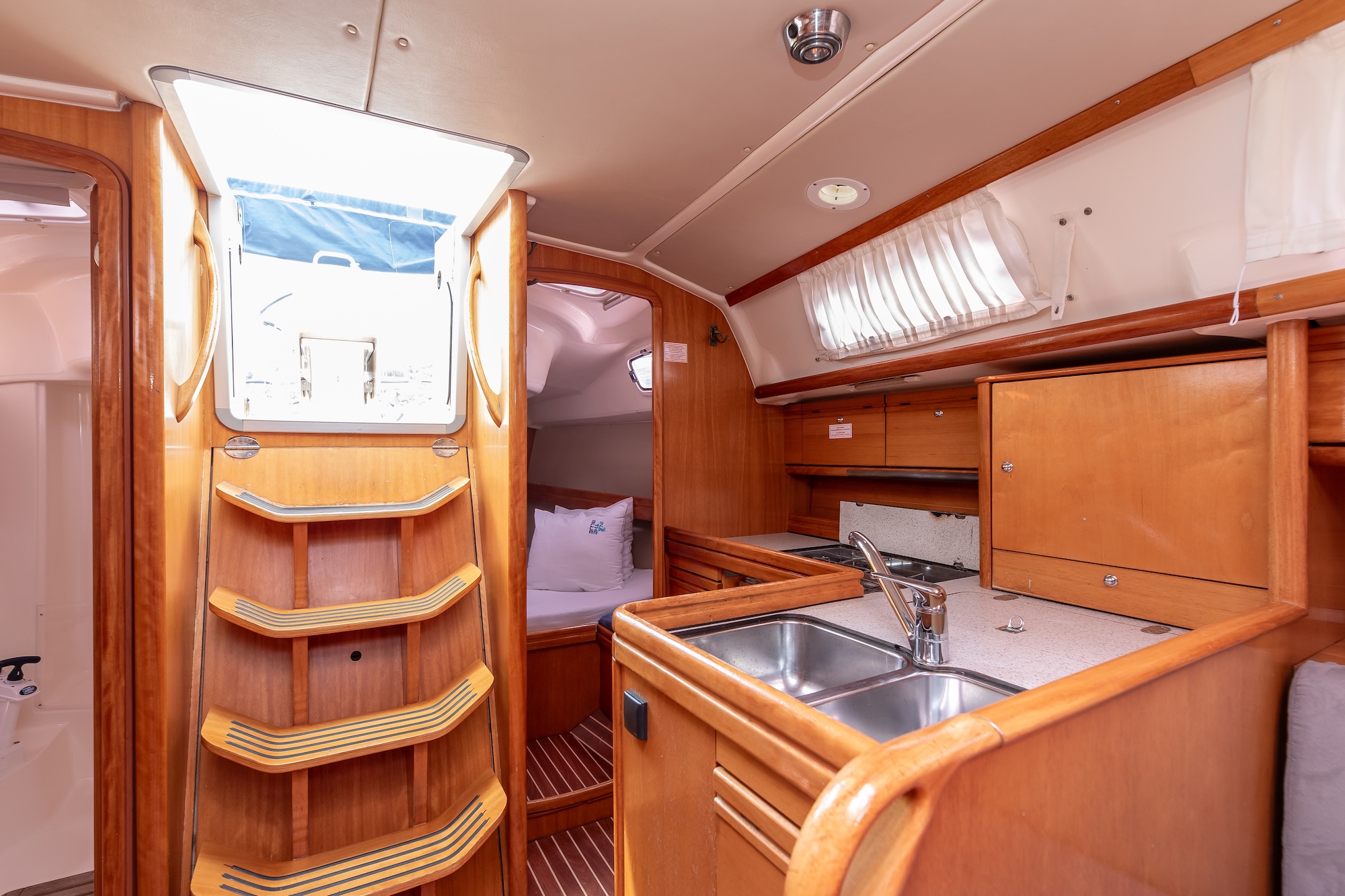 Bavaria 34 Cruiser - 2 cab. — photo 10
