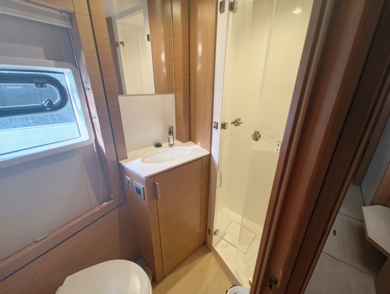 Bali 4.4 - 4 + 2 cab. — photo 10
