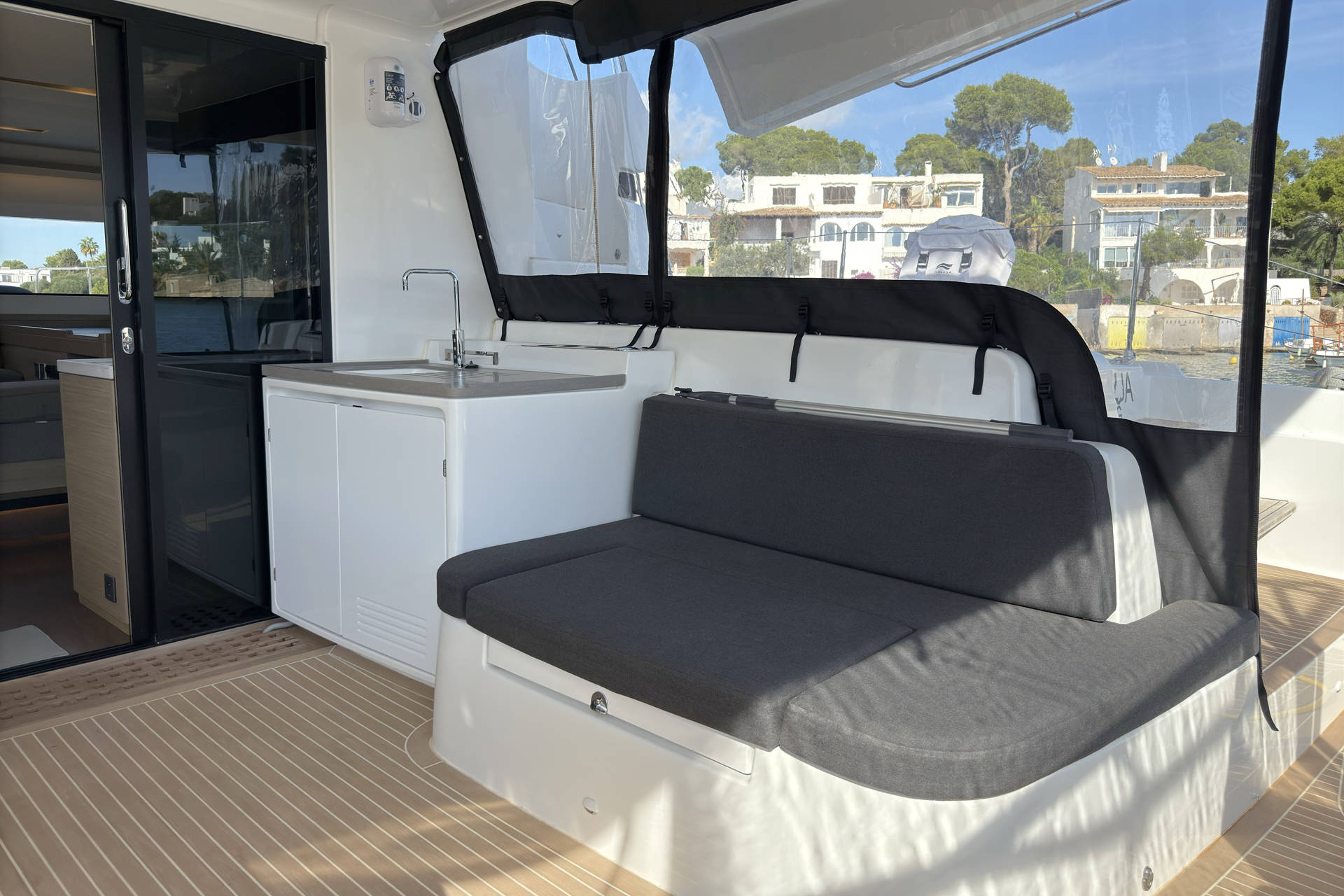 Photo #13 - Lagoon 51 OW - 4 + 1 cab. (Selanja) en Palma - 41959