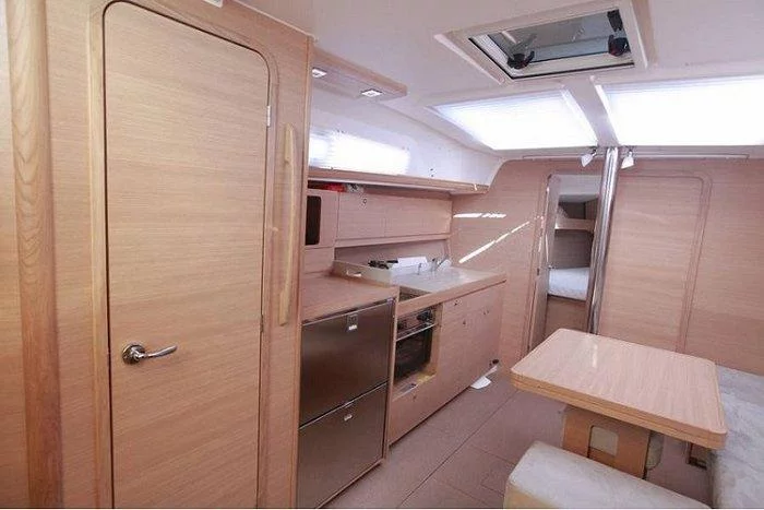 Dufour 382 GL (Calypso)  - 9