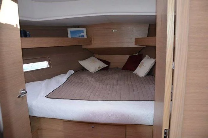 Dufour 382 GL (Calypso)  - 19