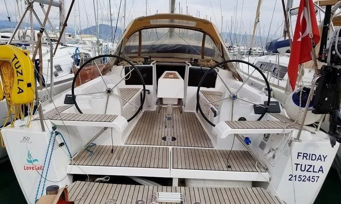 Dufour 350 GL (Friday)  - 2