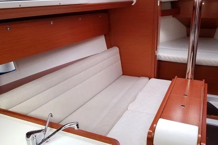 Dufour 350 GL (Friday)  - 9