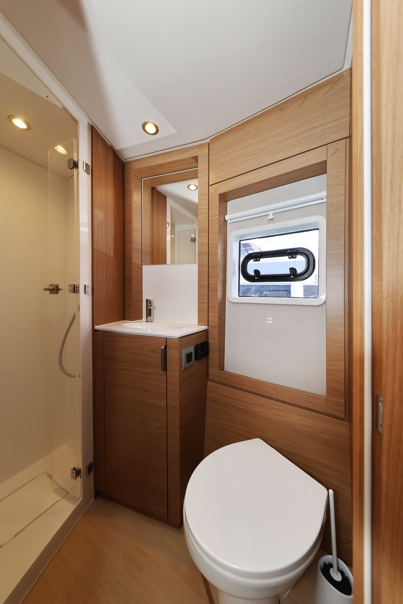 Bali 4.4 - 4 + 1 cab. — photo 35