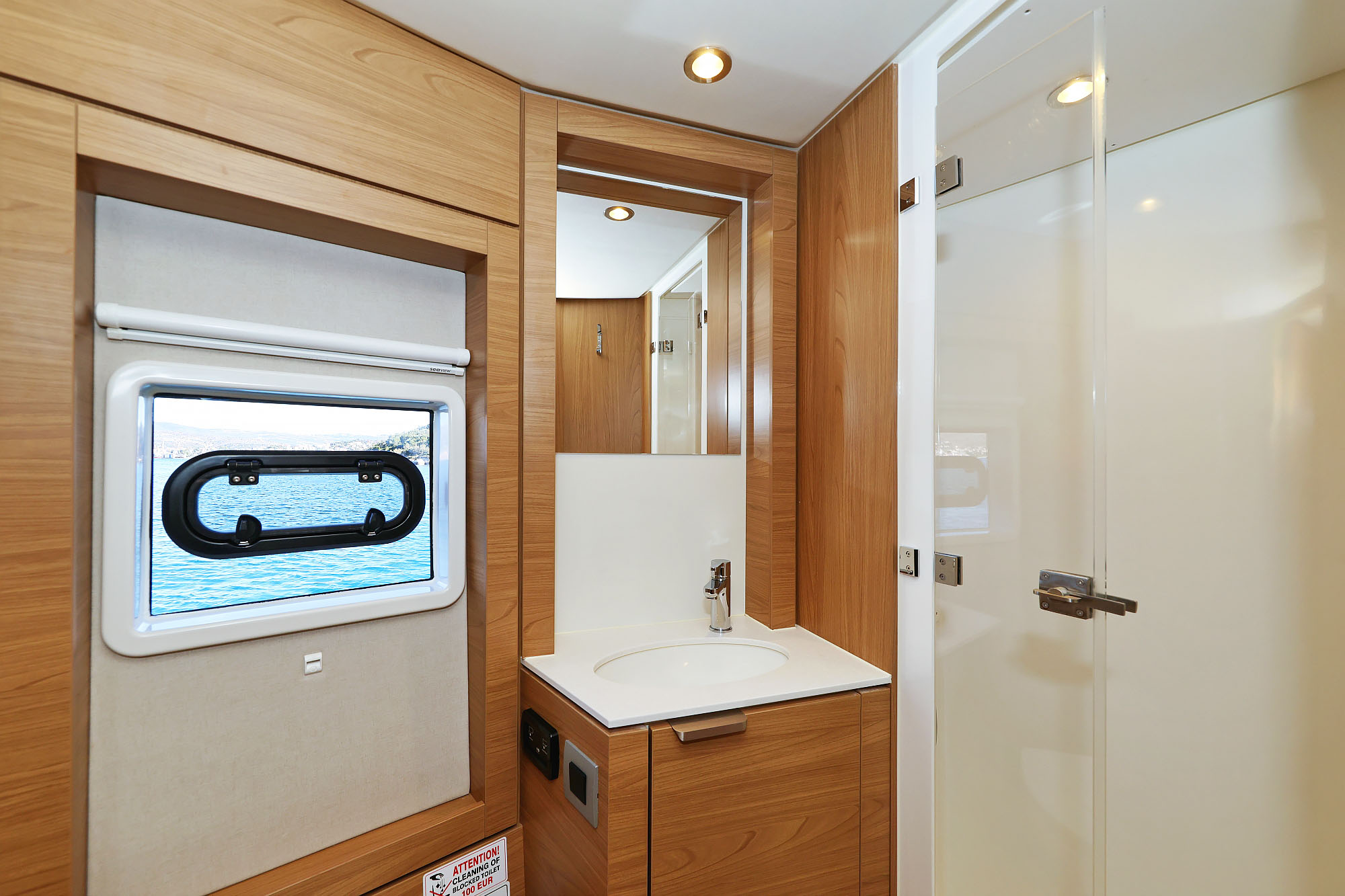Bali 4.4 - 4 + 1 cab. — photo 48
