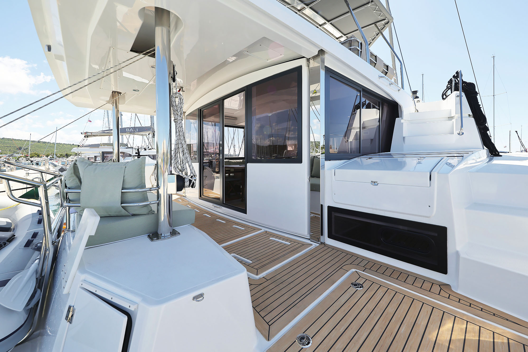 Bali 4.6 - 5 + 2 cab. — photo 25