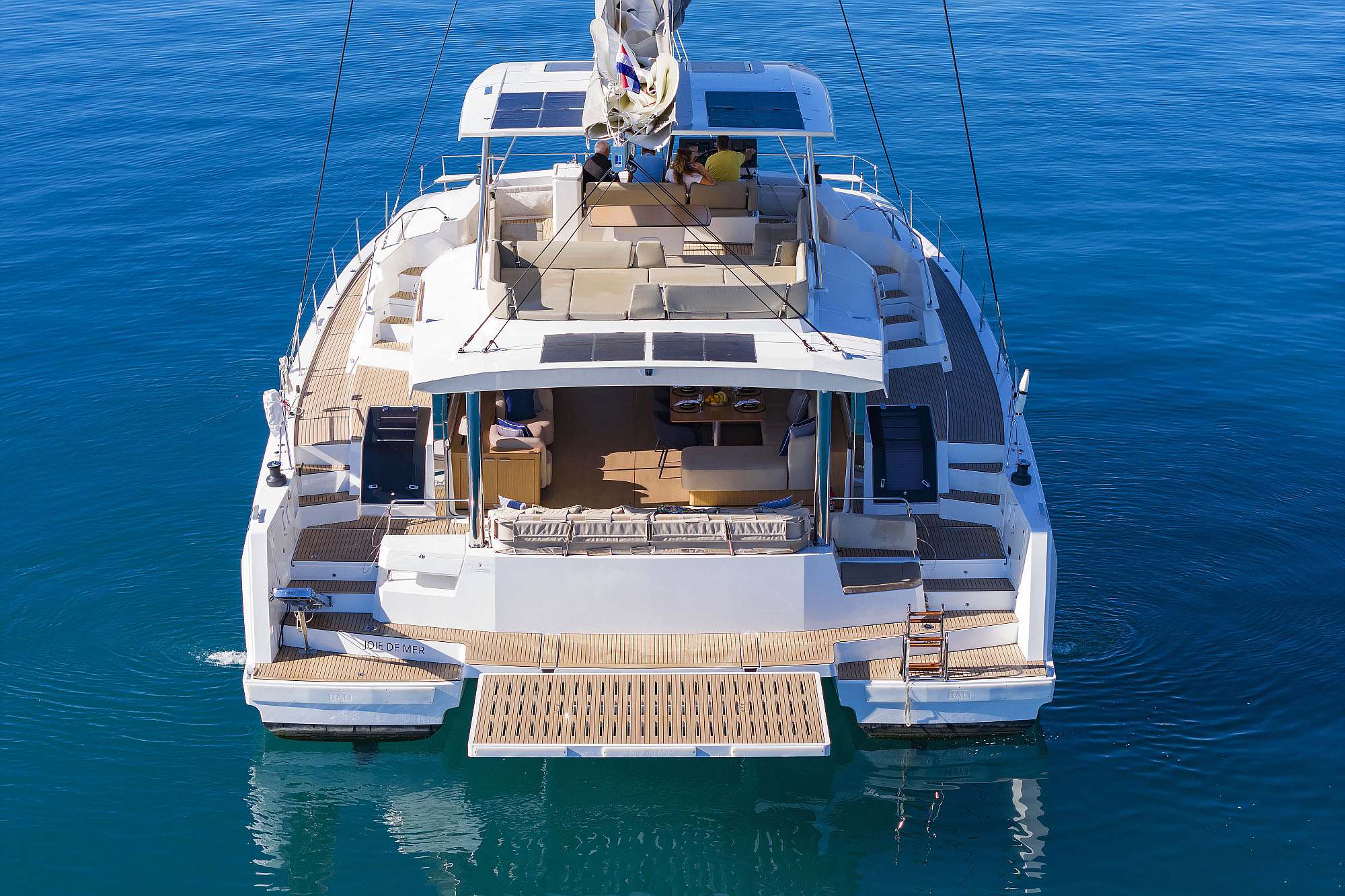 Bali 5.8 - 5 + 2 cab. — photo 47