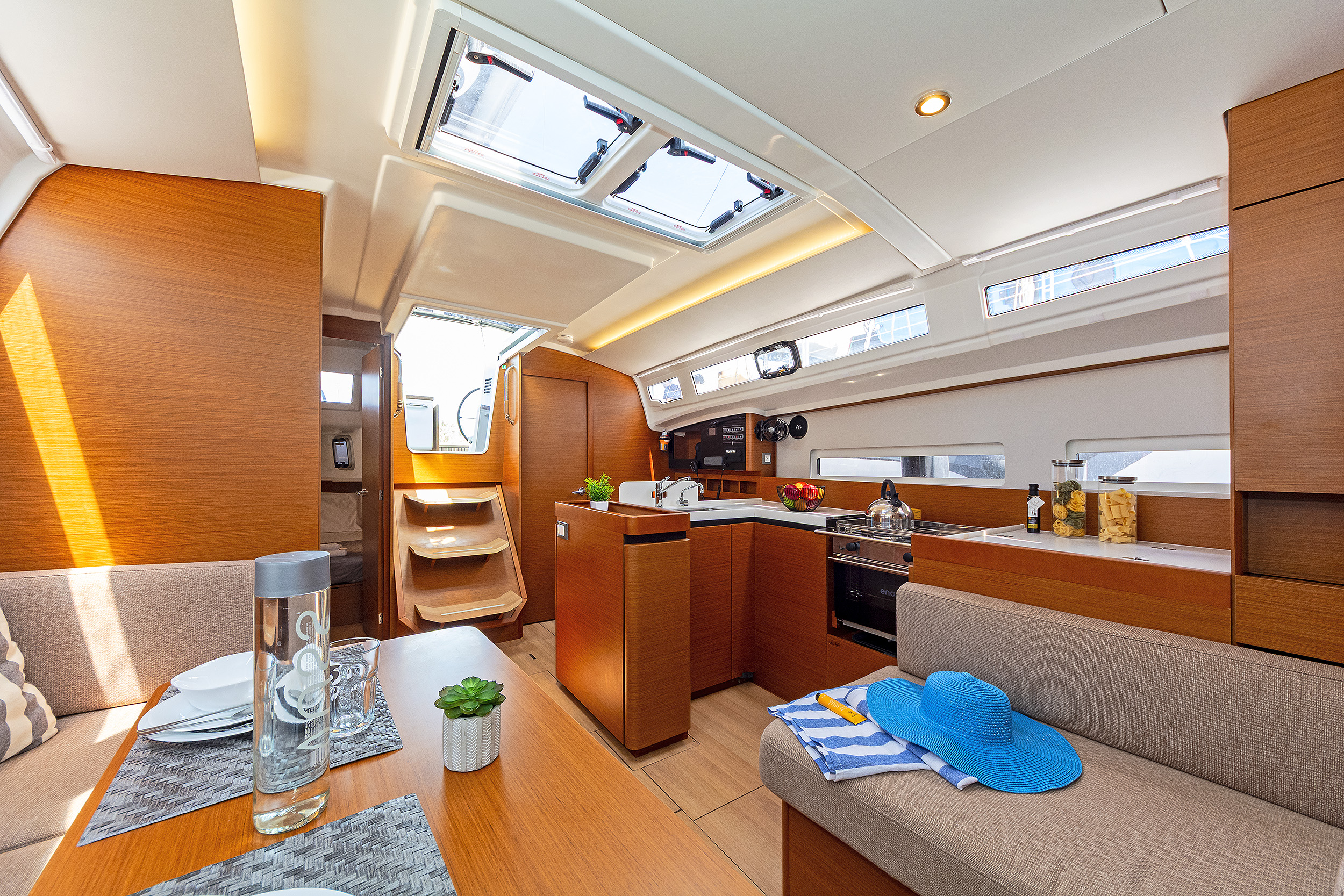 Sun Odyssey 410 - 3 cab. — photo 9