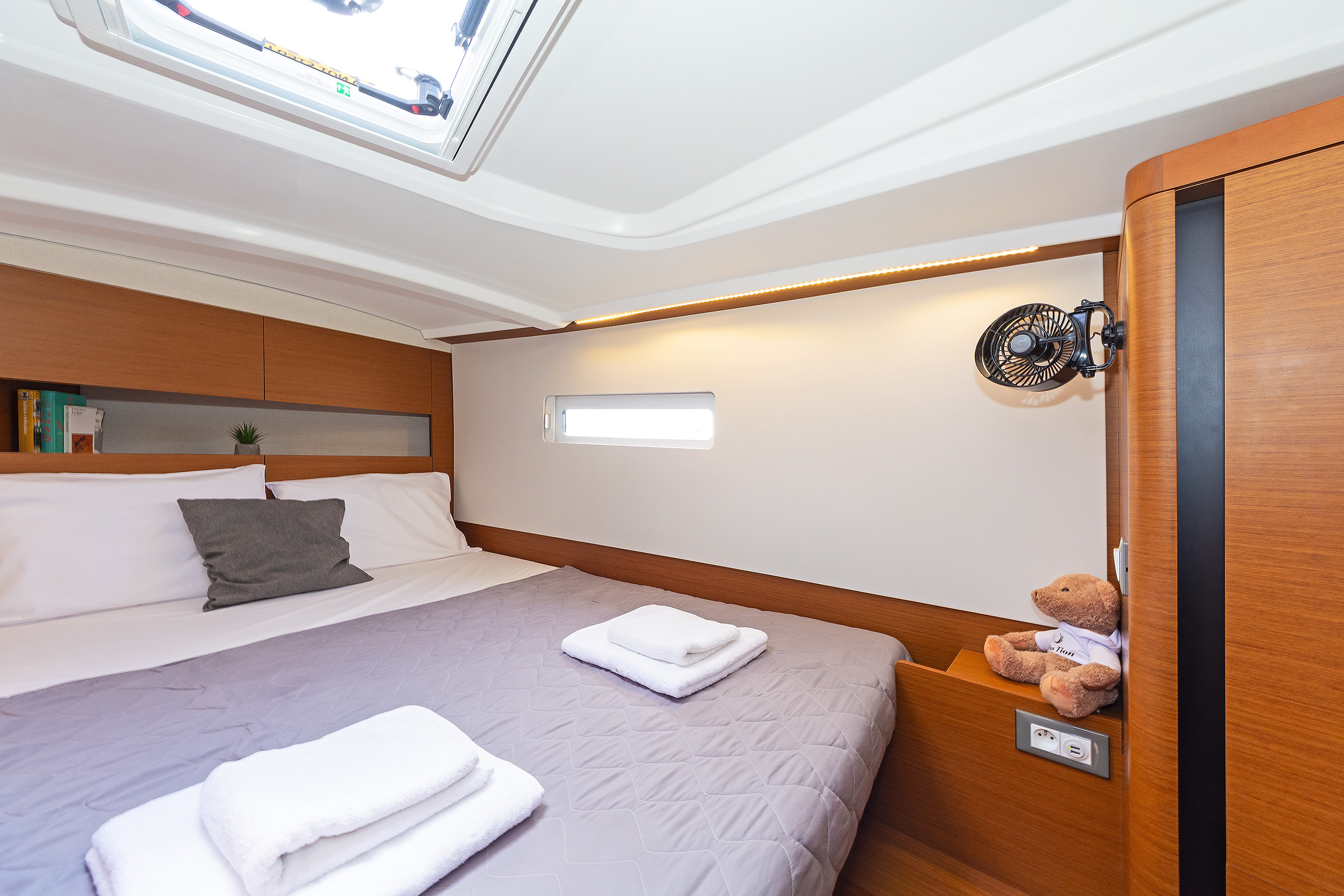 Sun Odyssey 410 - 3 cab. — photo 11