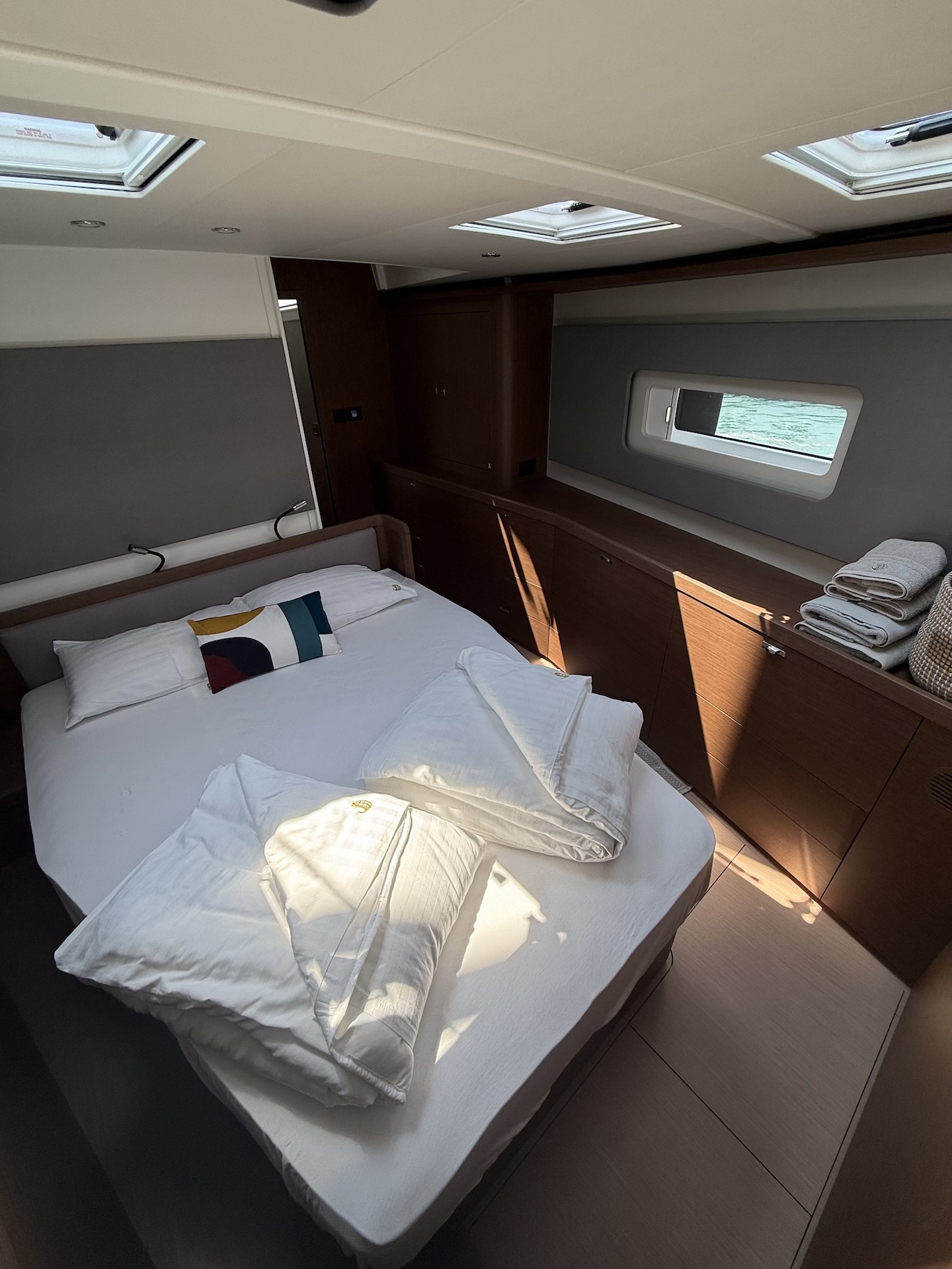 Oceanis 60 - 3 + 1 cab. — photo 14