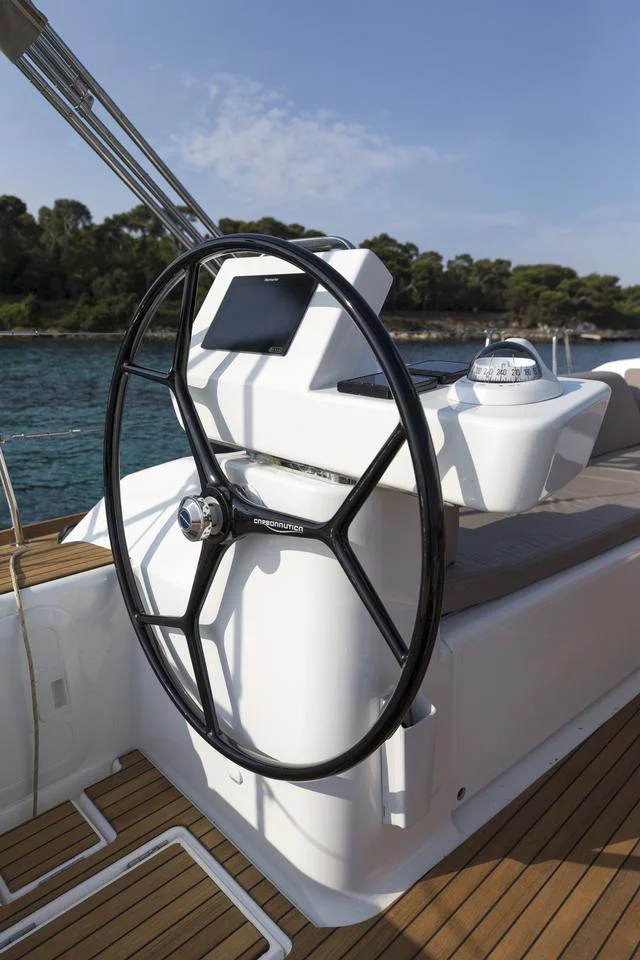 Dufour 520 GL (Eurus)  - 8
