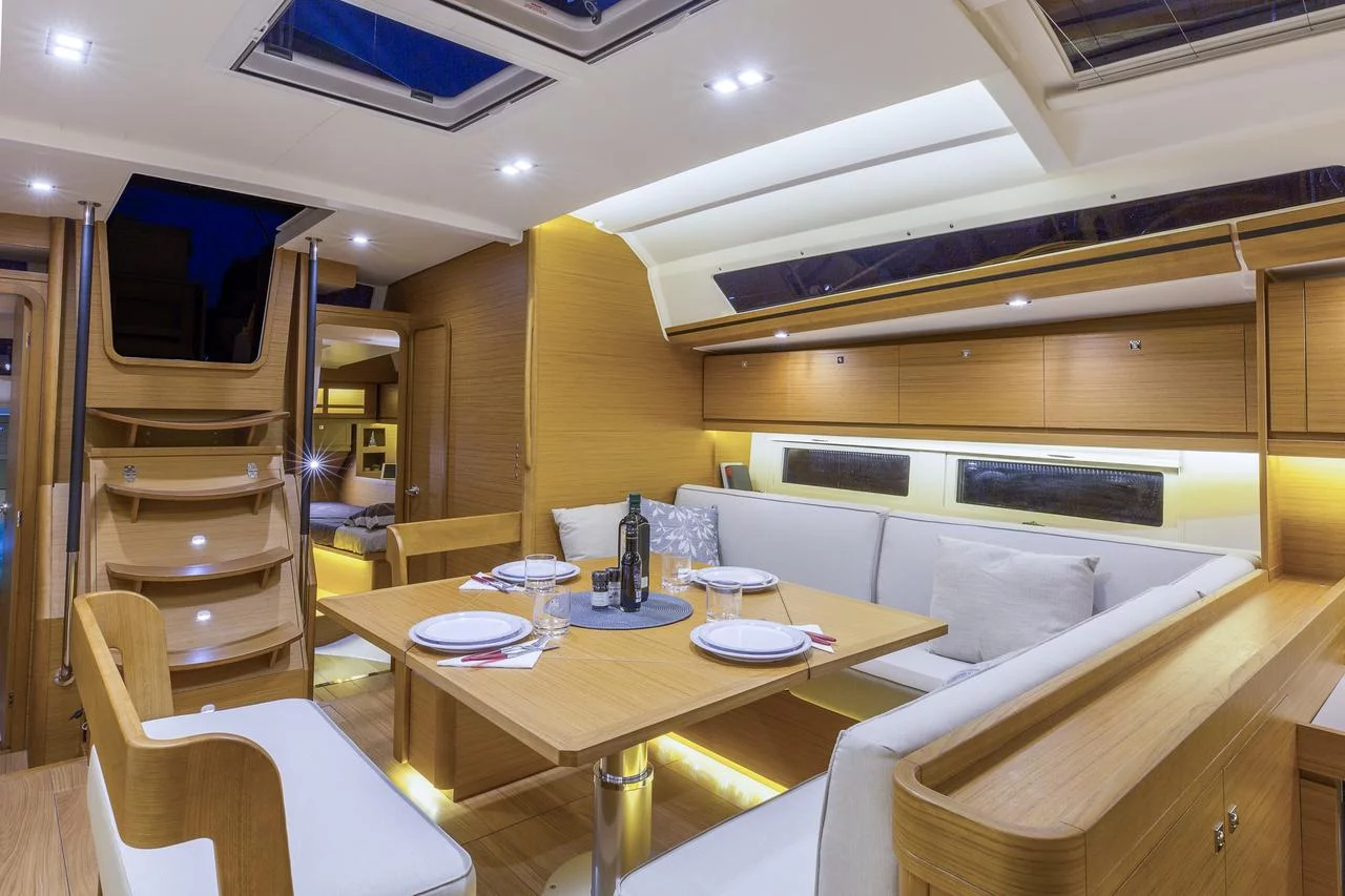 Dufour 520 GL (Eurus)  - 20