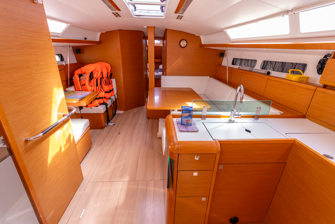 Photo #9 - Sun Odyssey 449 (Cherry) en Biograd - 42031