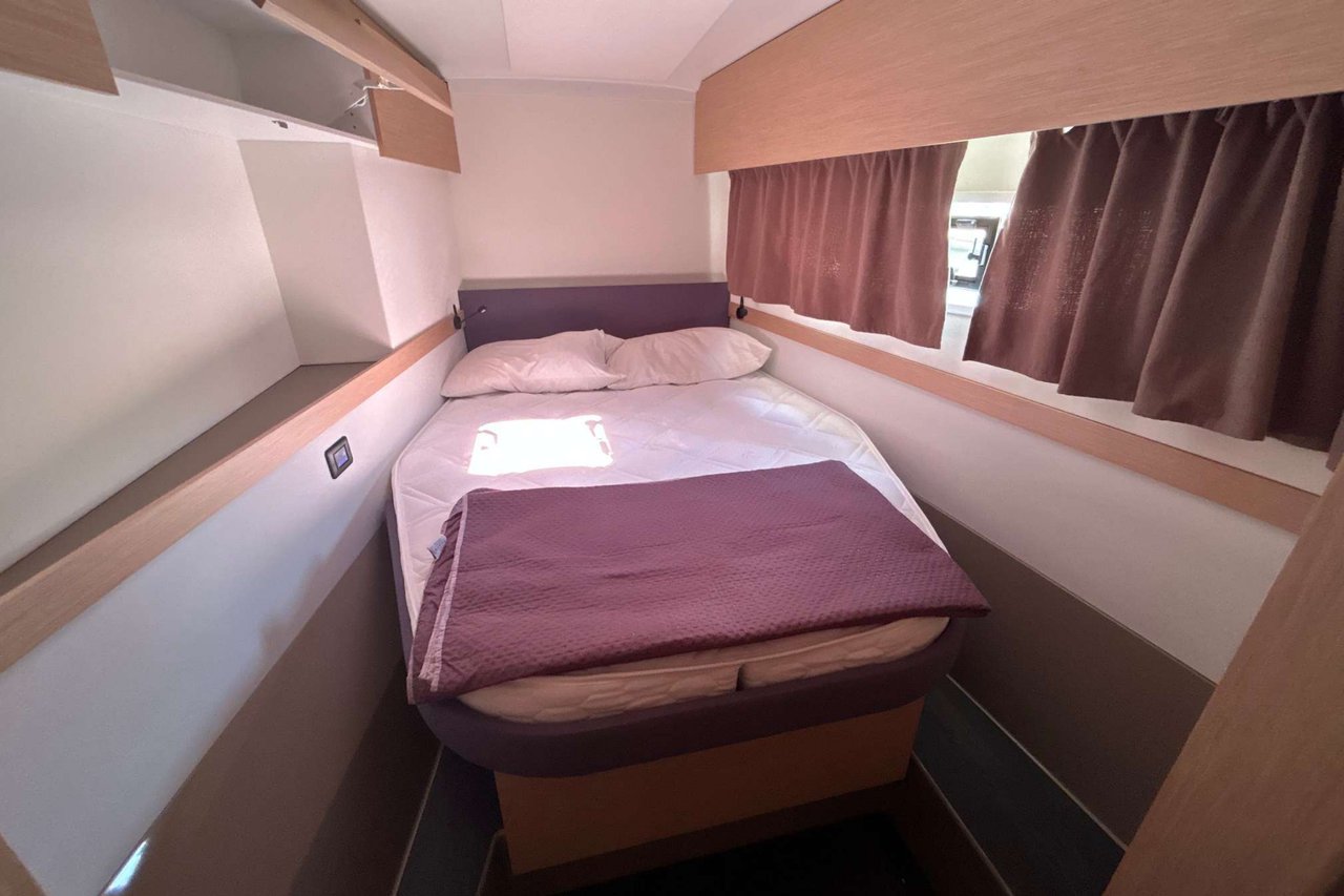 Fountaine Pajot Astrea 42 - 4 + 1 cab. — photo 8