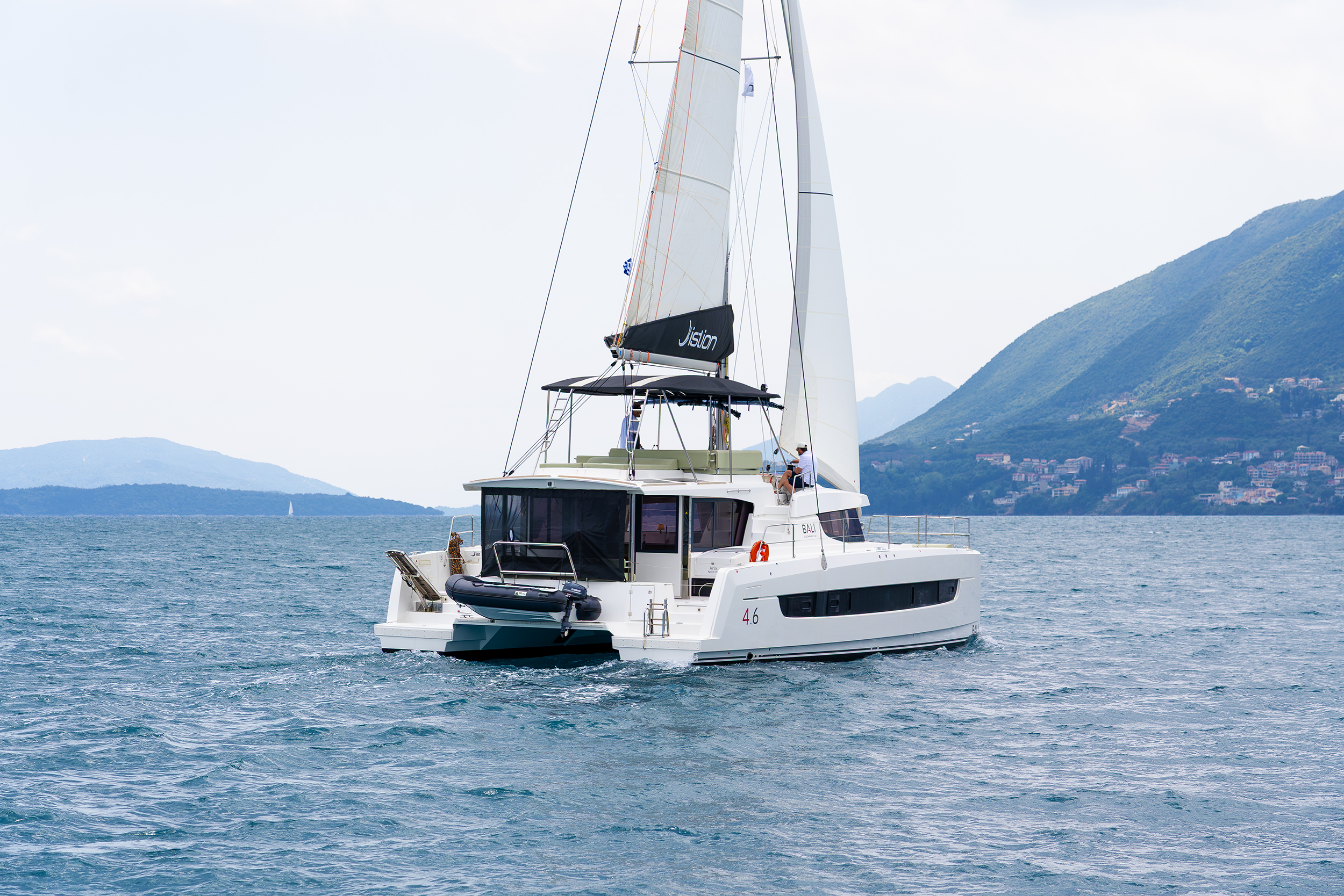 Bali 4.6 - 5 + 1 cab. — photo 22