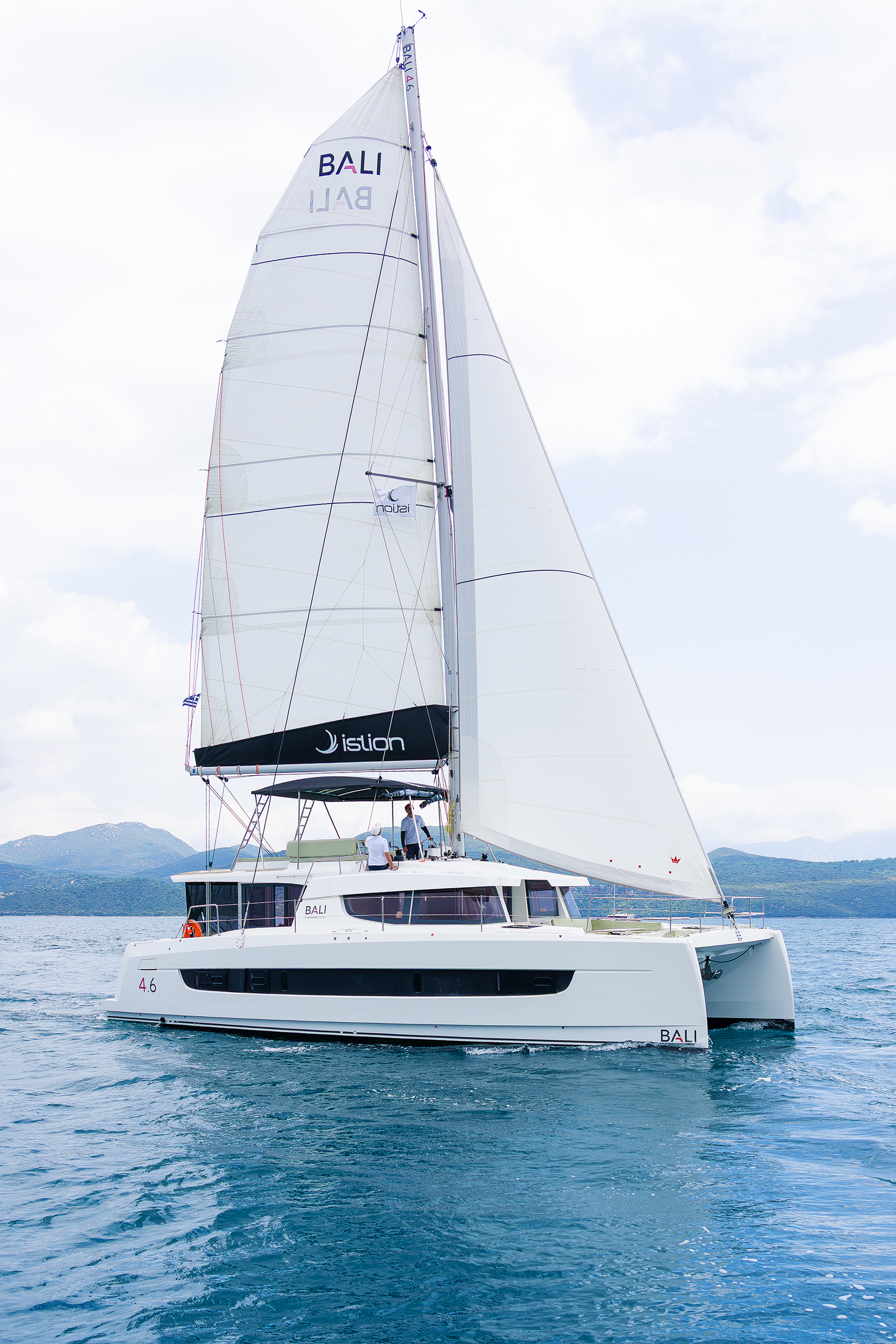 Bali 4.6 - 5 + 1 cab. — photo 4