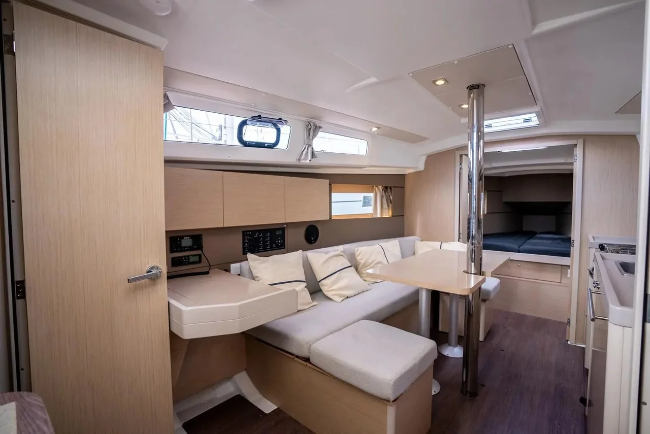 Oceanis 35.1 (Malilu)  - 6
