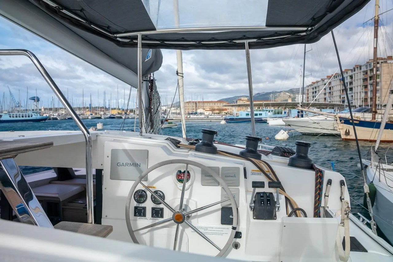 Photo #3 - Fountaine Pajot Isla 40 - 3 cab. (Seabaris) en Tolón - 42065