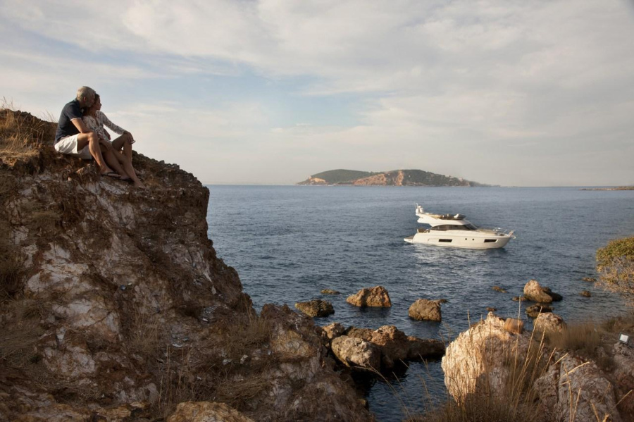 Photo #4 - Bavaria Virtess 420 Fly (Lana) en Trogir - 42087
