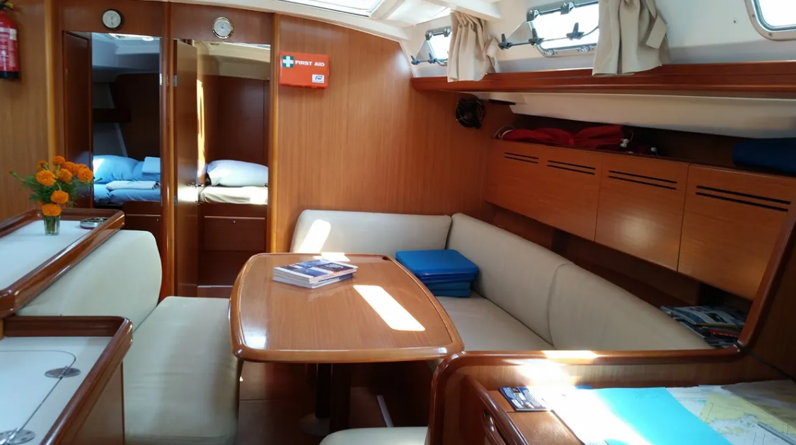 Photo #5 - Cyclades 50.5 - 5 + 1 cab. (Amirante) in Athen - 42097