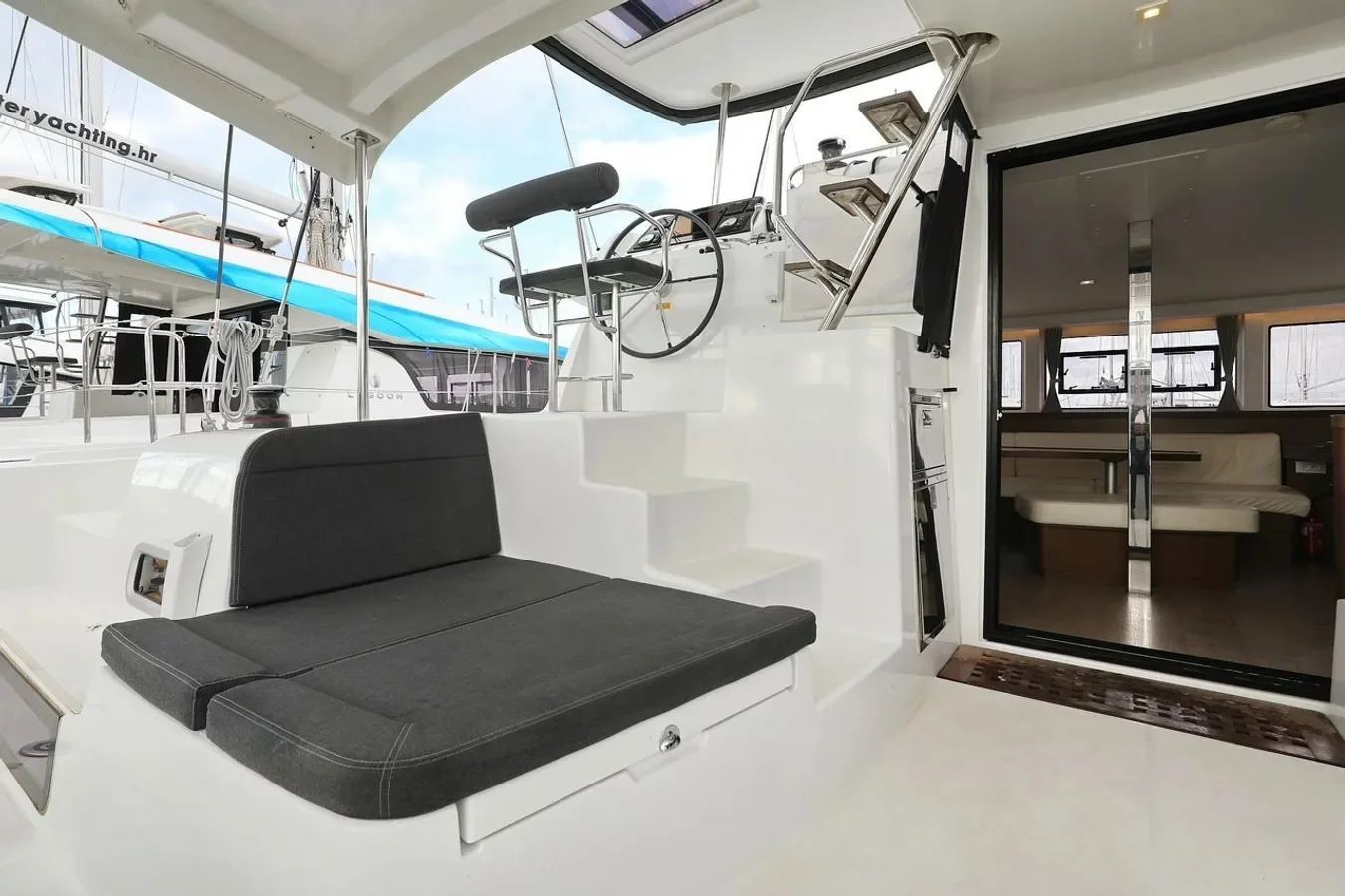 Lagoon 42 - 4 + 2 cab. (Lila)  - 4