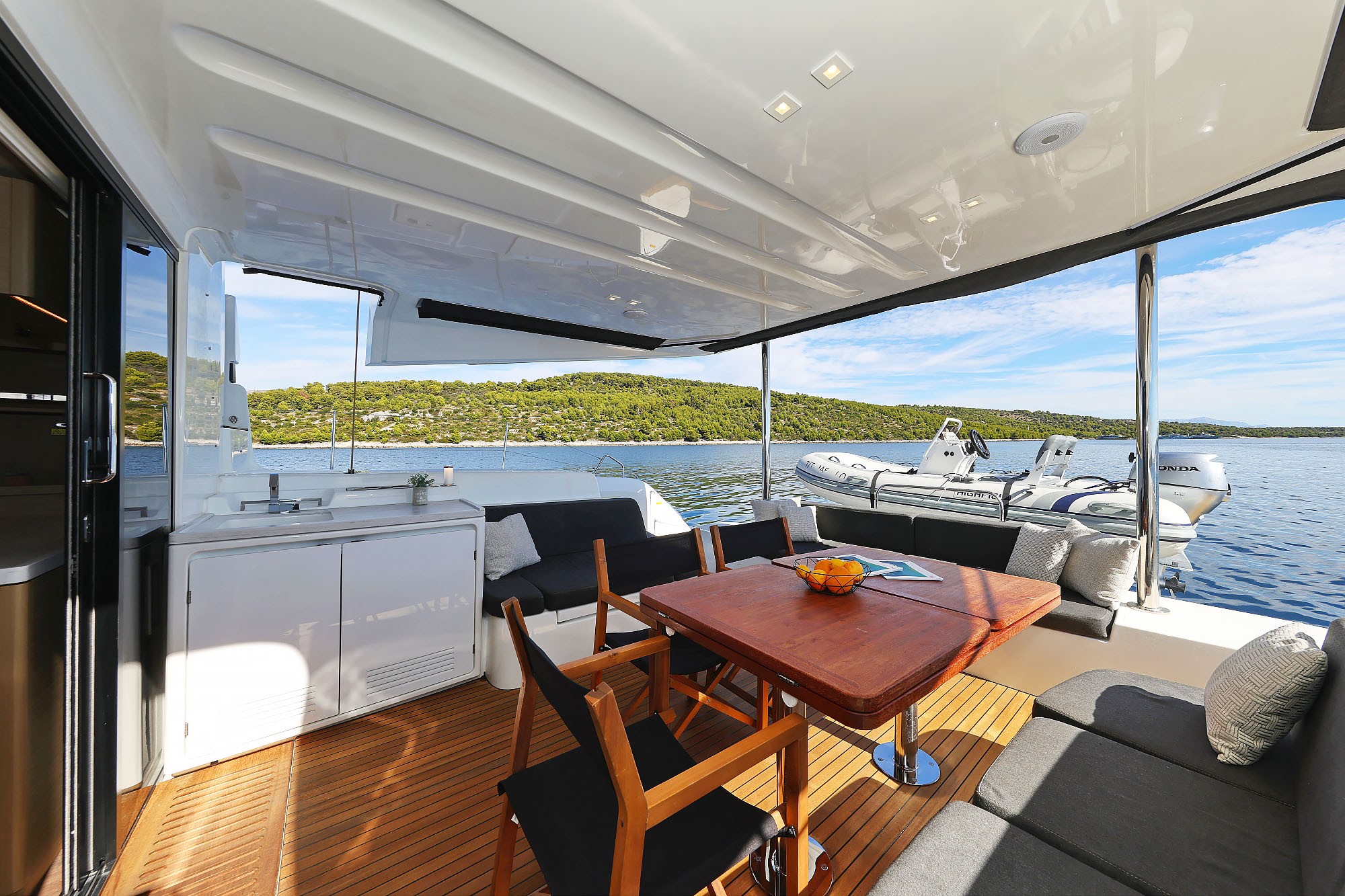 Lagoon 51 - 6 + 2 cab. — photo 13