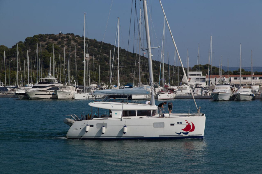 Photo #15 - Lagoon 400 - 4 cab. (MH 26) en Murter - 42218