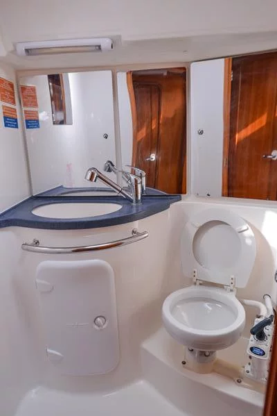 Bavaria 46 Cruiser (2BiSi)  - 19