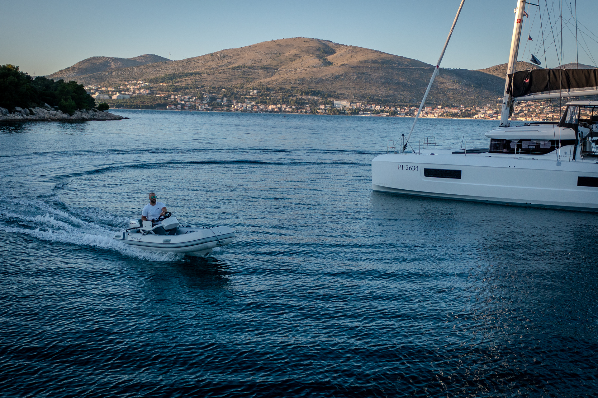 Lagoon 43 - 4 + 2 cab. — photo 5