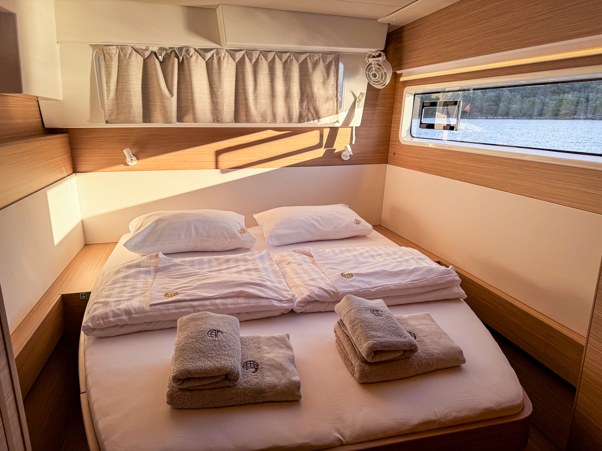 Lagoon 43 - 4 + 2 cab. — photo 22