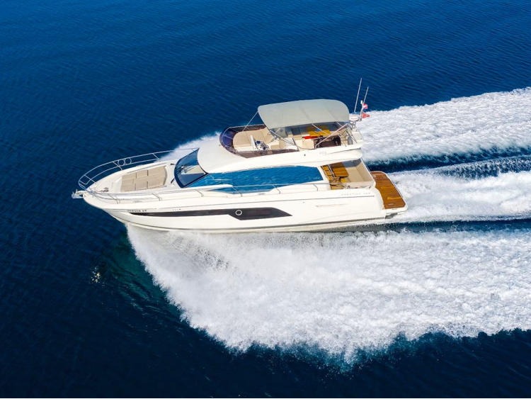Prestige 520 Flybridge - 3 + 1 cab. — photo 11