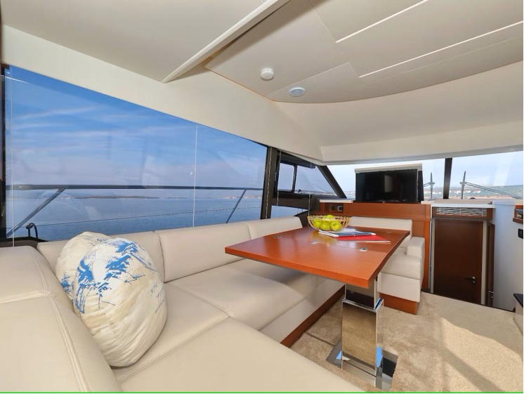 Prestige 520 Flybridge - 3 + 1 cab. — photo 14