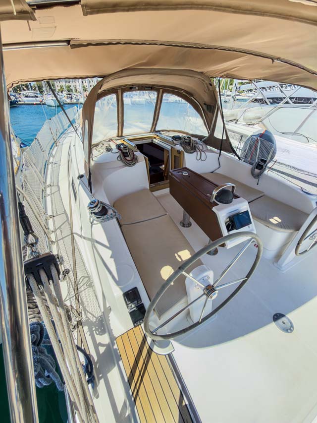 Bavaria Cruiser 37 - 3 cab. — photo 6