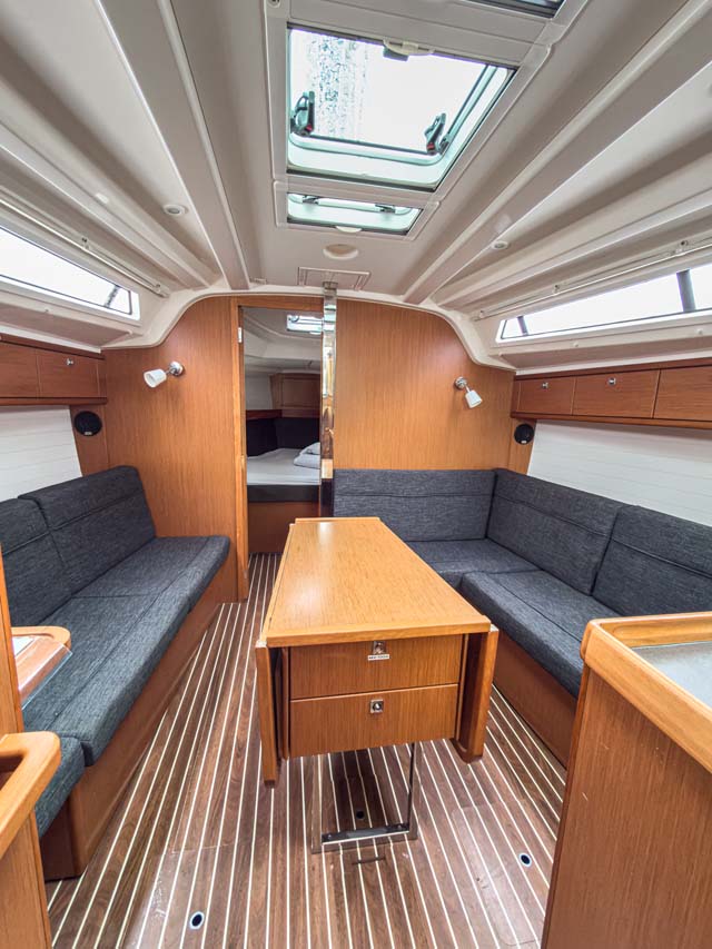 Bavaria Cruiser 37 - 3 cab. — photo 11
