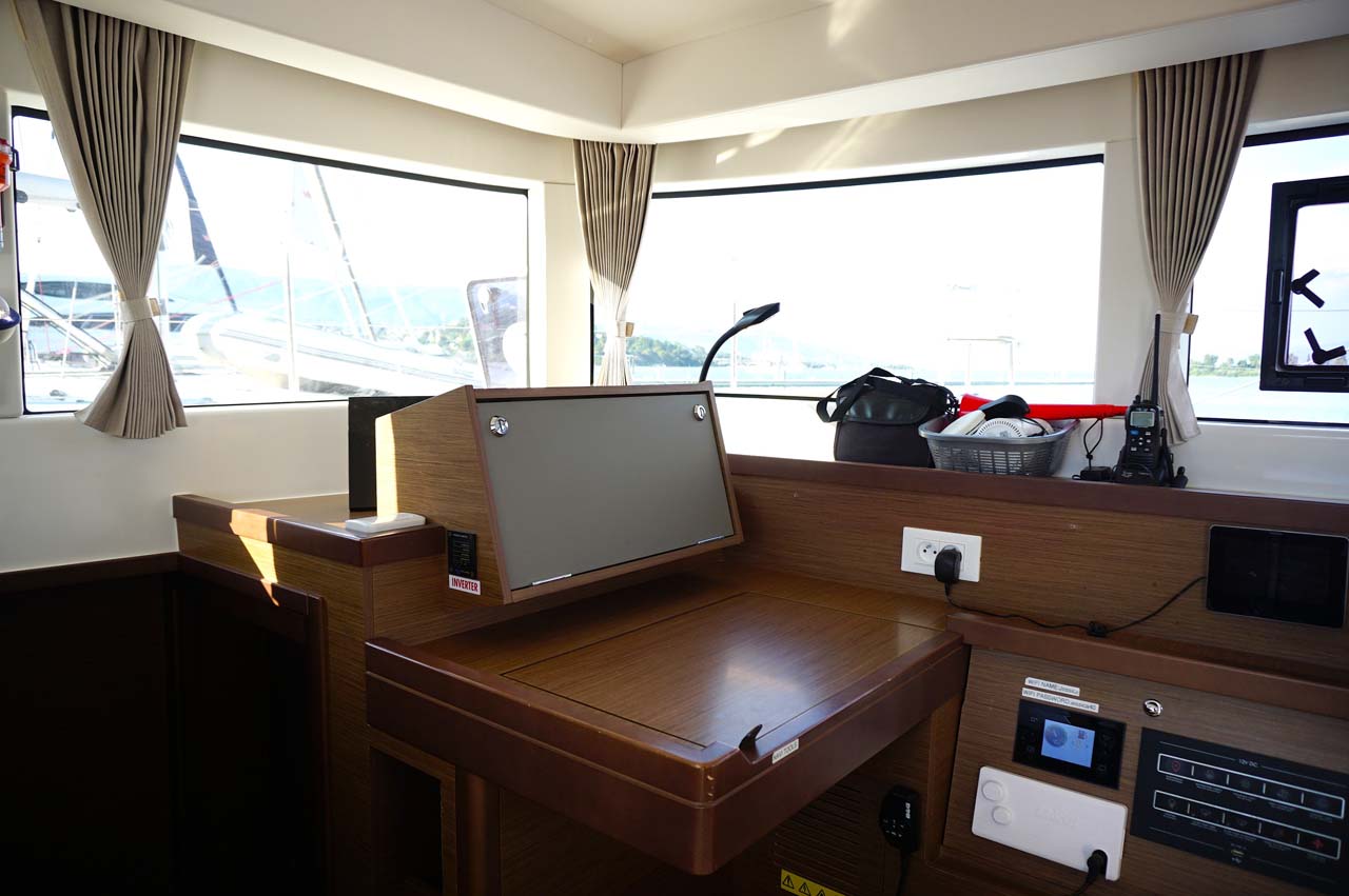 Photo #12 - Lagoon 40 - 4 + 2 cab (Jessica) in Corfu - 42313