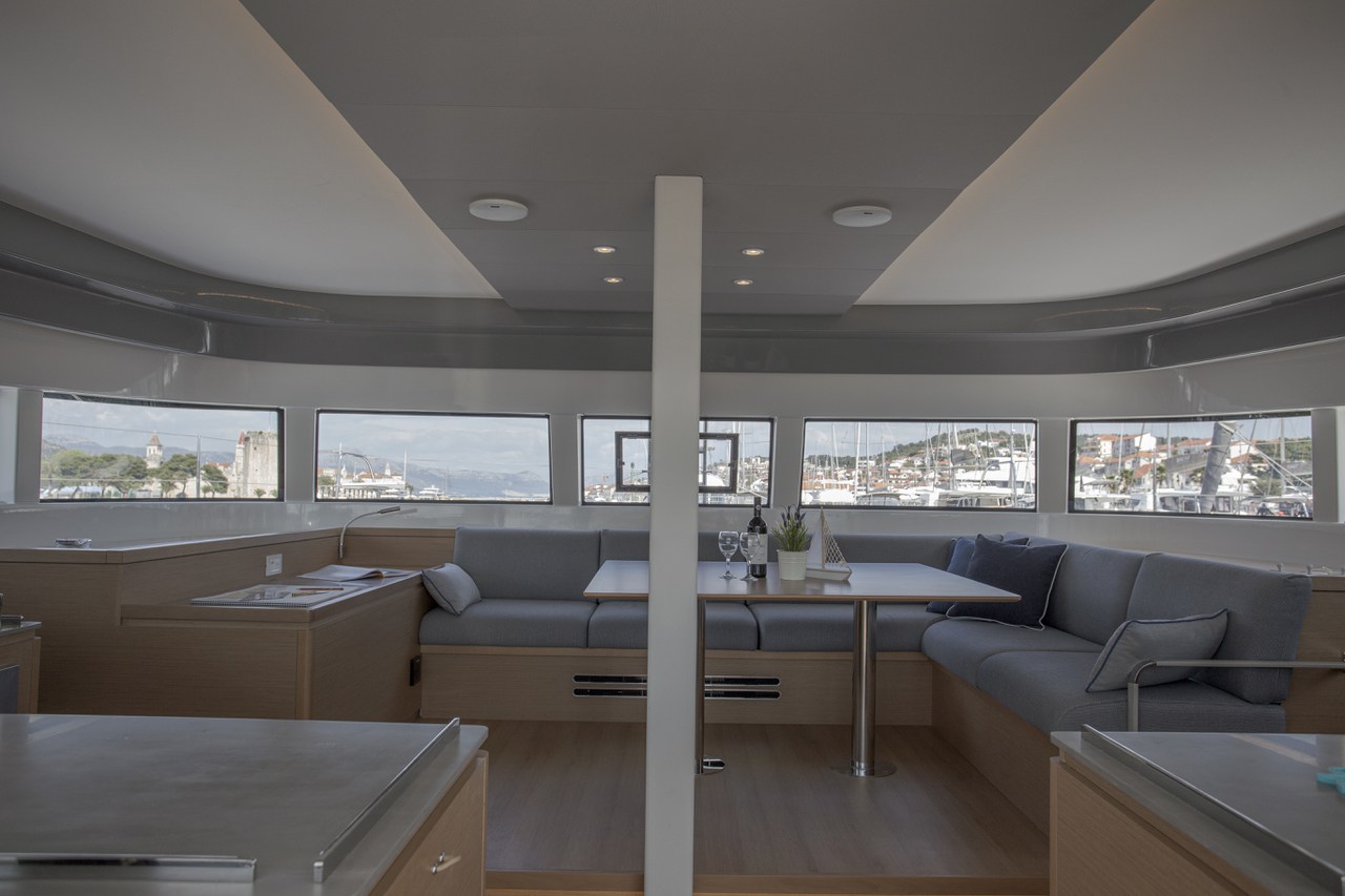 Photo #18 - Excess 15 - 6 + 2 cab. (Tranquillity) in Mitikas - 42322