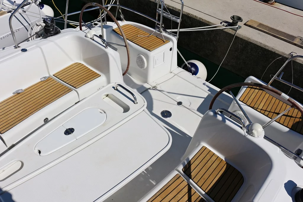 Cyclades 43.4 (Levant)  - 4