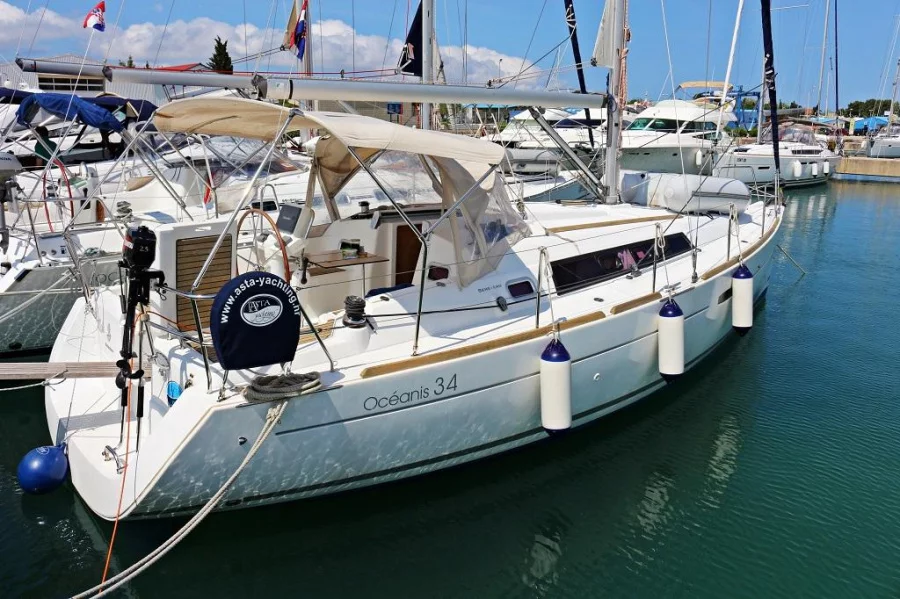 Oceanis 34 (Beba)  - 2