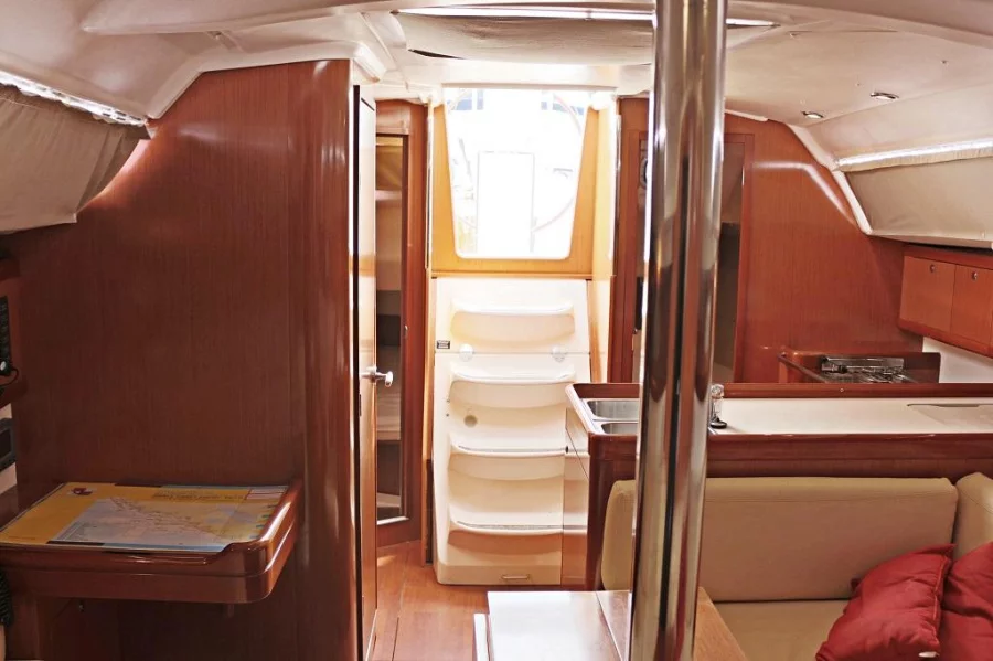 Oceanis 34 (Beba)  - 5