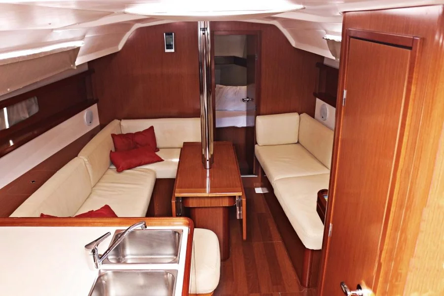 Oceanis 34 (Beba)  - 6